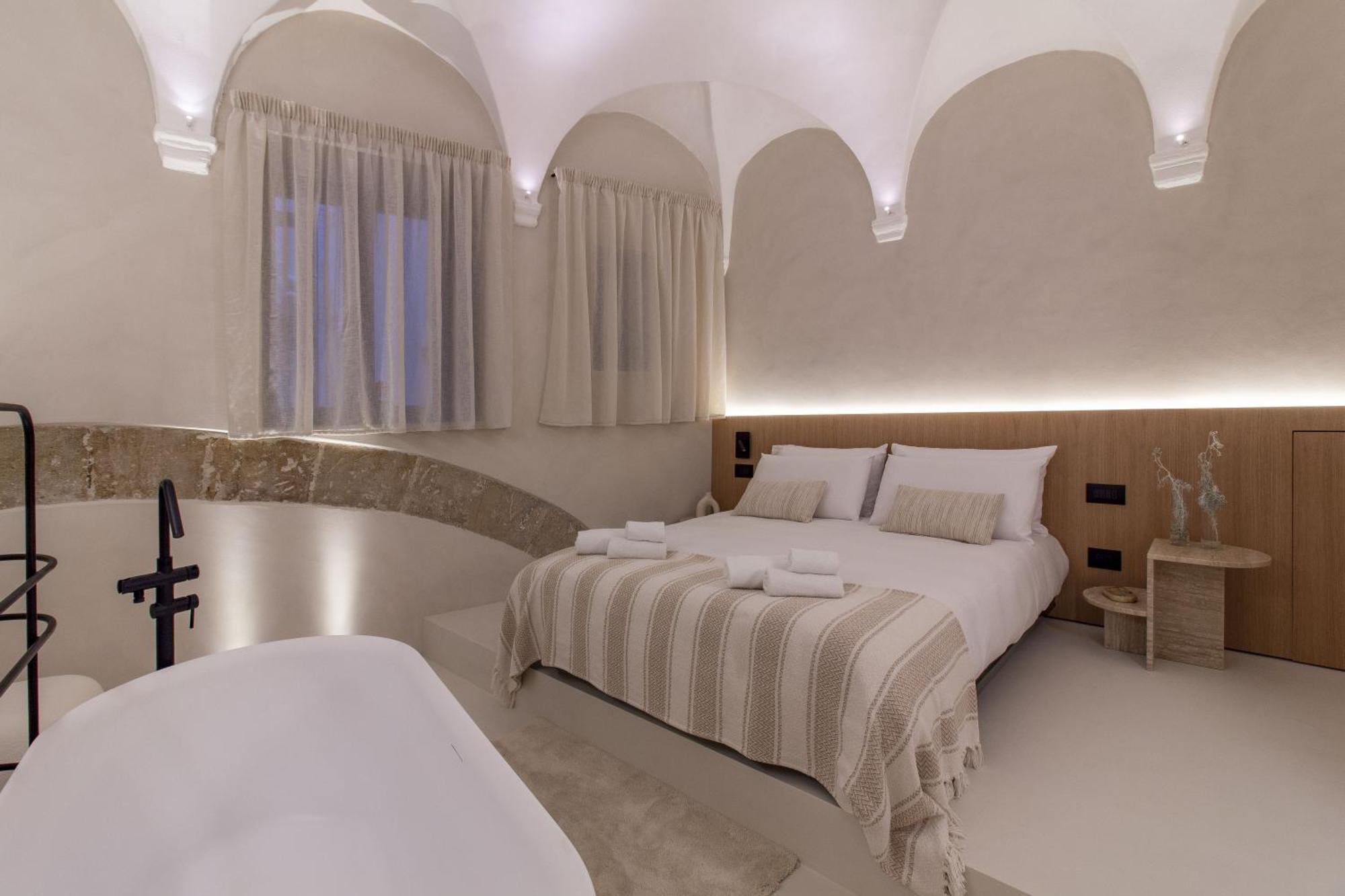 Panto - Rooftop Boutique Bed & Breakfast